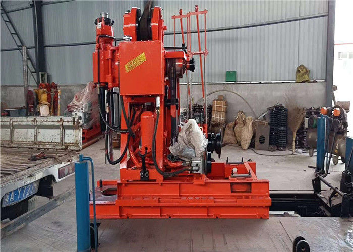Red 18HP 200m Crawler Chassis Water Drilling Equipment